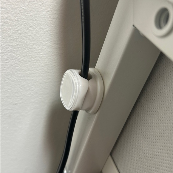 Wire holder - Picture 6 of 7